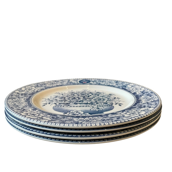 ROYAL STAFFORD Fine Porcelain 11in Dinner Plates Set of 4 Blue White Floral NEW - Picture 3 of 12